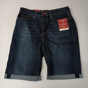 Signature Levi Strauss Women's Mid Rise 9" Inseam Denim Shorts Size 6 W28 Blue